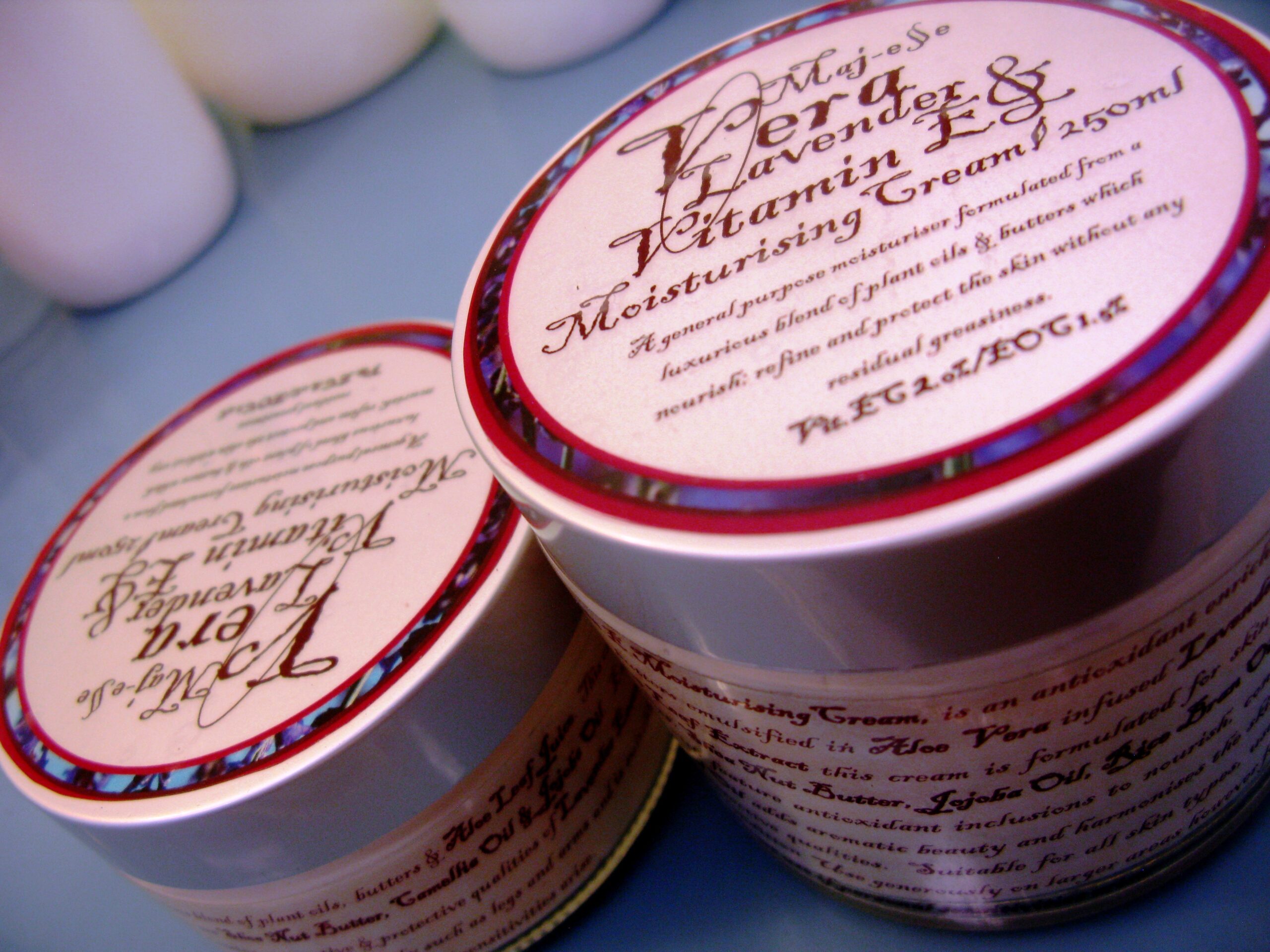Lavender & Vitamin E Moisturising Cream - 150mL/250mL - Image 5